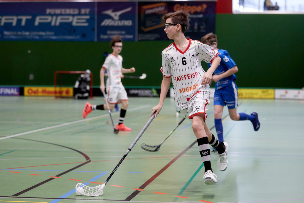 Testspiel Junioren U16A 
Zug United -  Chur Unihockey  am 21. März 2021 in der Sporthalle der Kantonsschule Zug 
Bild: Michael Peter