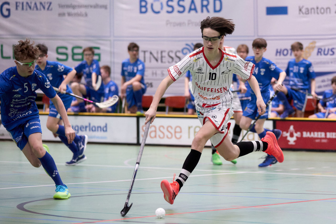 Testspiel Junioren U16A 
Zug United -  Chur Unihockey  am 21. März 2021 in der Sporthalle der Kantonsschule Zug 
Bild: Michael Peter