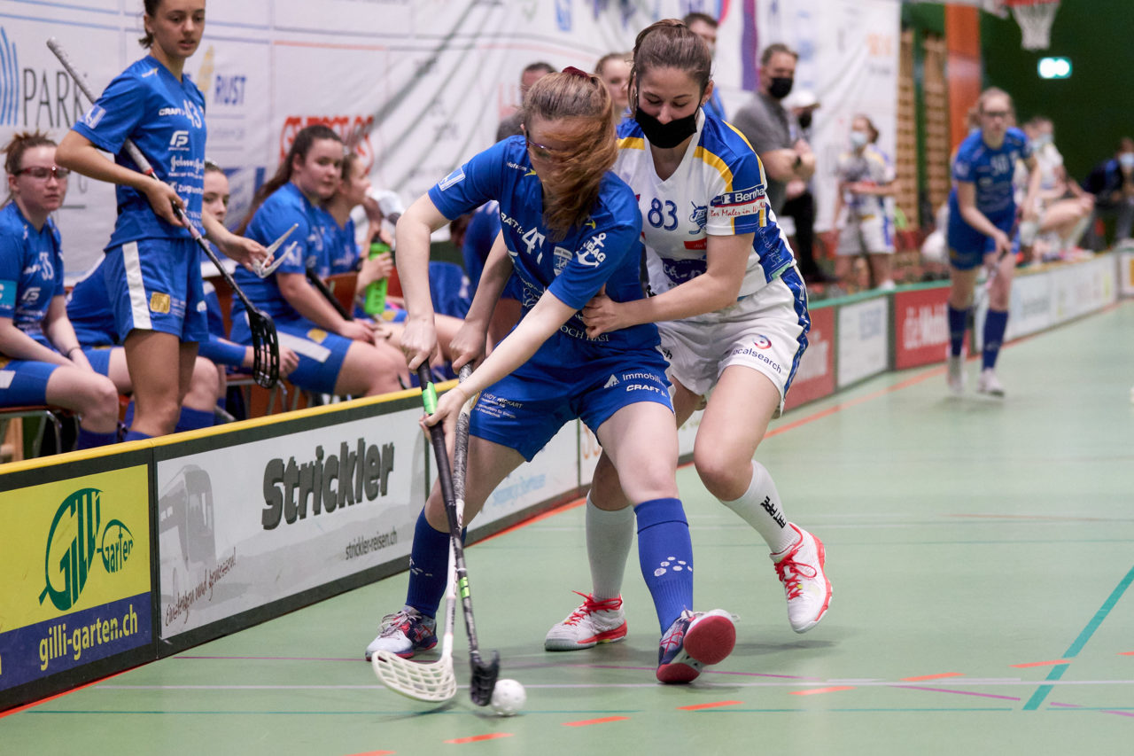 Testspiel Juniorinnen U21A 
Zug United -  Kloten-Dietlikon Jets  am 21. März 2021 in der Sporthalle der Kantonsschule Zug 
Bild: Michael Peter