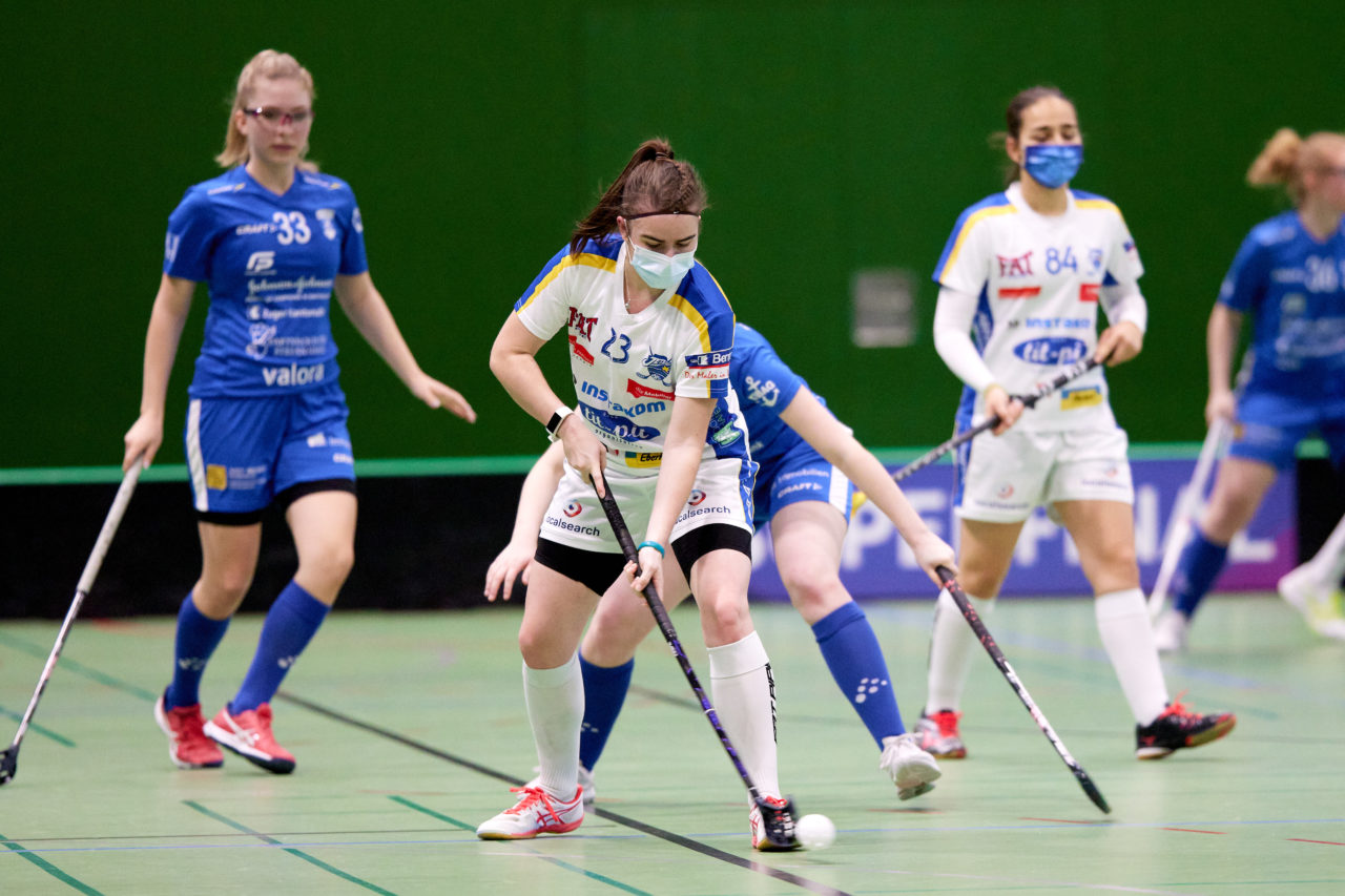 Testspiel Juniorinnen U21A 
Zug United -  Kloten-Dietlikon Jets  am 21. März 2021 in der Sporthalle der Kantonsschule Zug 
Bild: Michael Peter