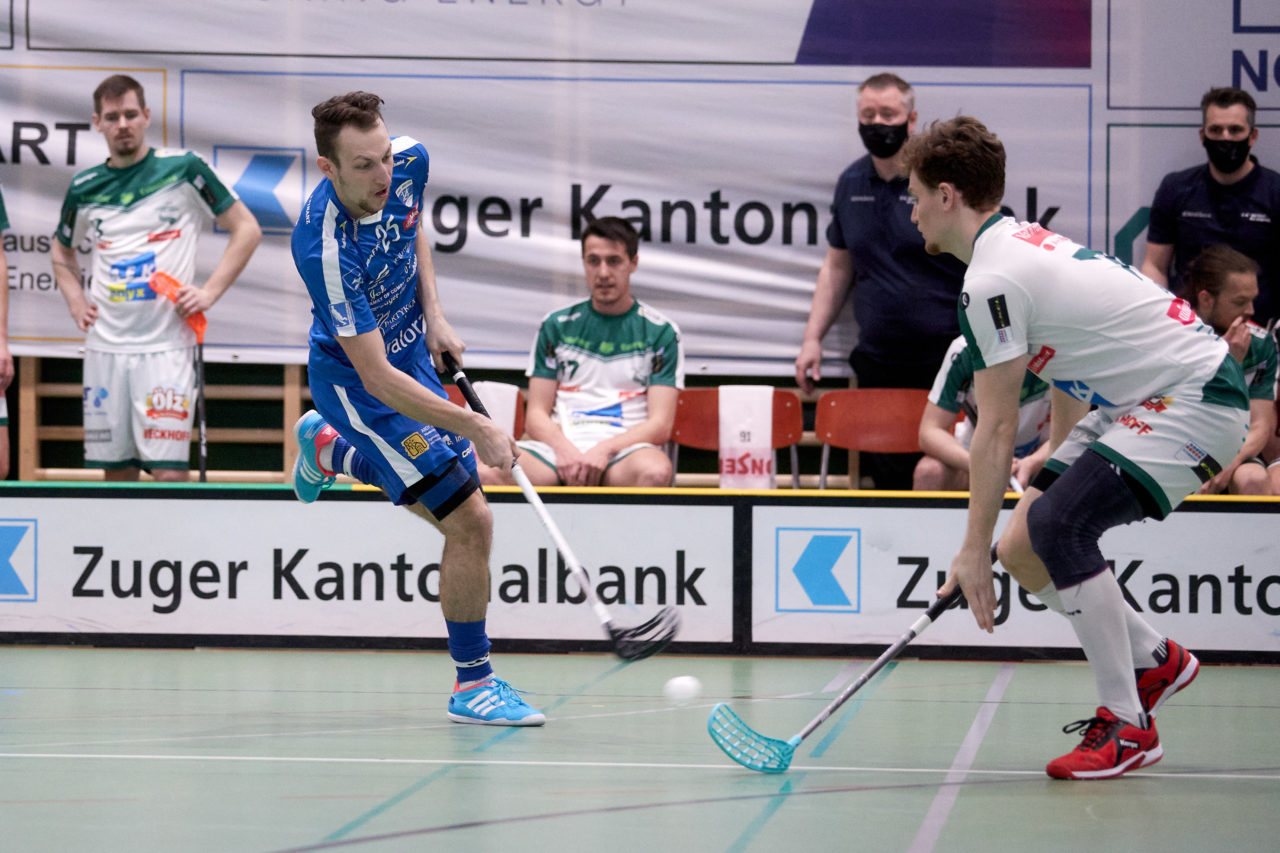Männer Playoff Viertelfinal sechstes  Spiel 
Zug United -  SV Wiler-Ersigen am 27. März 2021 in der Sporthalle der Kantonsschule Zug 
Bild: Michael Peter