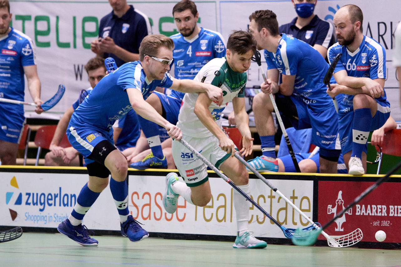 Männer Playoff Viertelfinal sechstes  Spiel 
Zug United -  SV Wiler-Ersigen am 27. März 2021 in der Sporthalle der Kantonsschule Zug 
Bild: Michael Peter