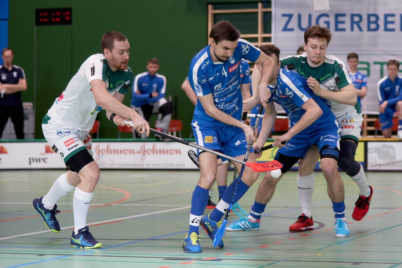 Männer Playoff Viertelfinal sechstes  Spiel 
Zug United -  SV Wiler-Ersigen am 27. März 2021 in der Sporthalle der Kantonsschule Zug 
Bild: Michael Peter