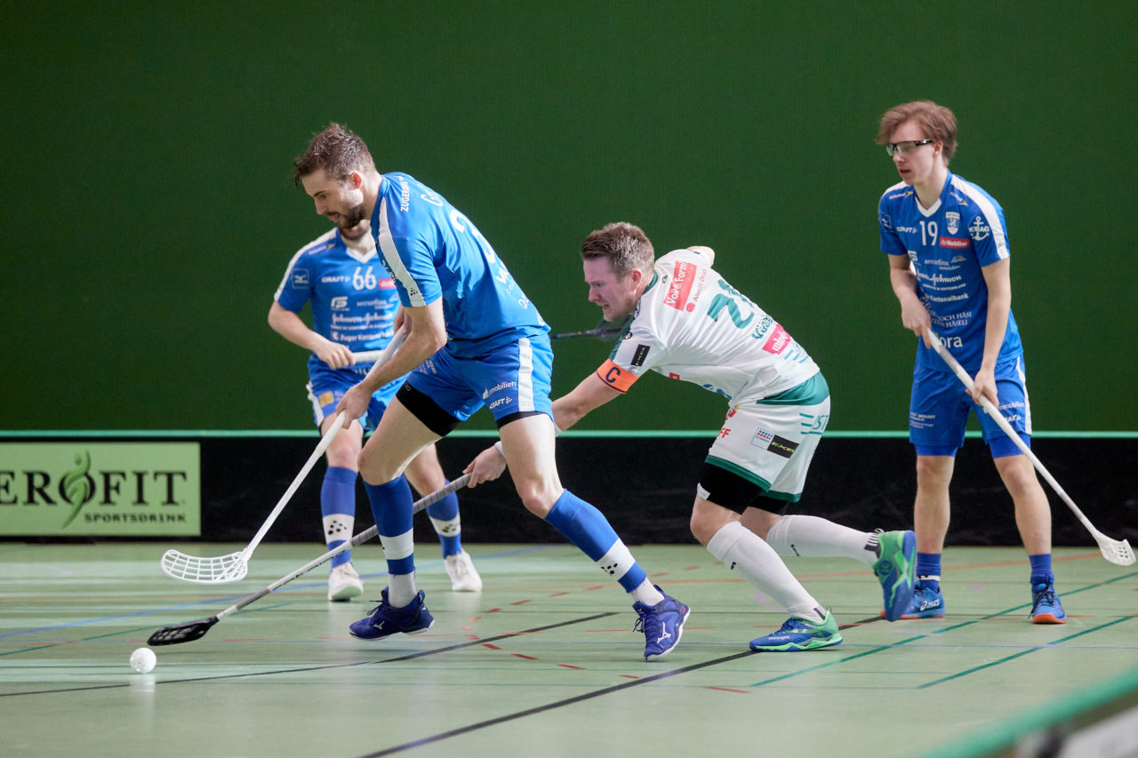 Männer Playoff Viertelfinal sechstes  Spiel 
Zug United -  SV Wiler-Ersigen am 27. März 2021 in der Sporthalle der Kantonsschule Zug 
Bild: Michael Peter