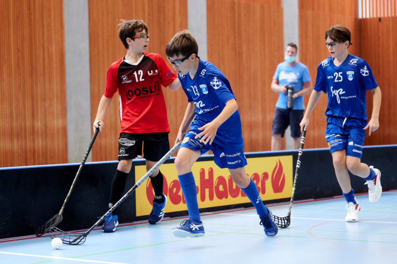 Junioren U14A Zug United - Unihockey Langenthal-Aarwangen am  12. September  2021 in der Stadthalle Zug 
Bild: Michael Peter