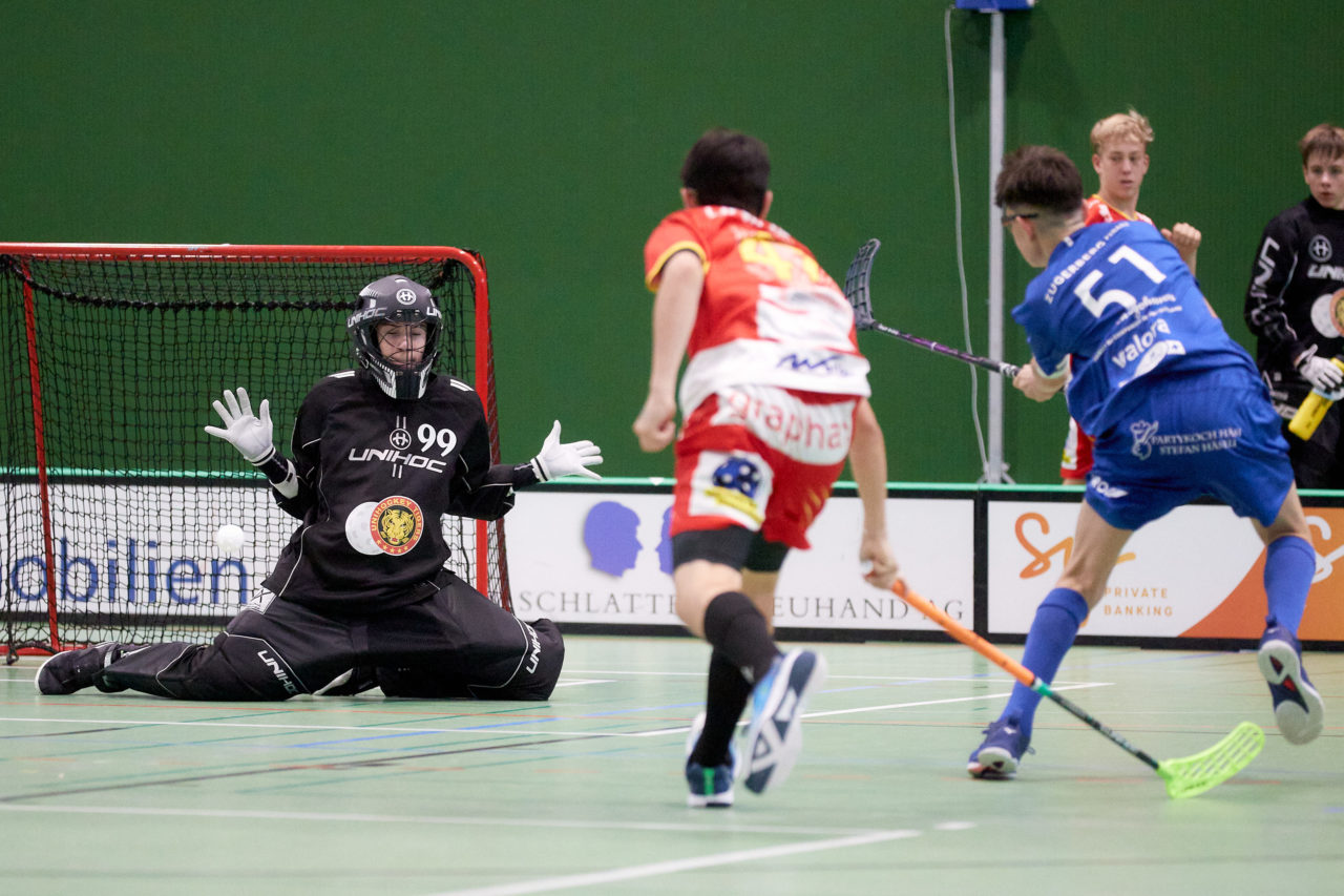 Junioren U16A
Zug United -  Unihockey Tigers Langnau am  26. September  2021 in der Sporthalle der Kantonsschule Zug 
Bild: Michael Peter
