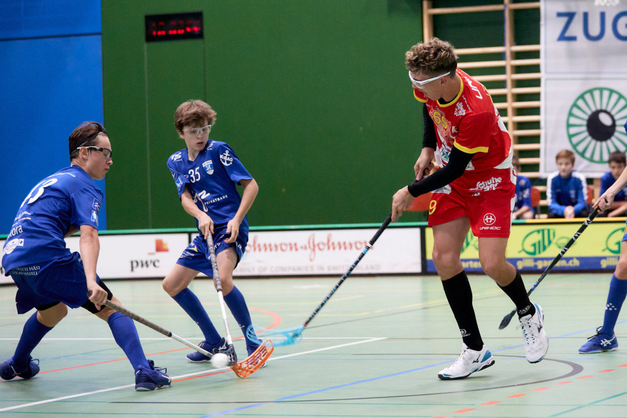 Junioren U16A
Zug United -  Unihockey Tigers Langnau am  26. September  2021 in der Sporthalle der Kantonsschule Zug 
Bild: Michael Peter