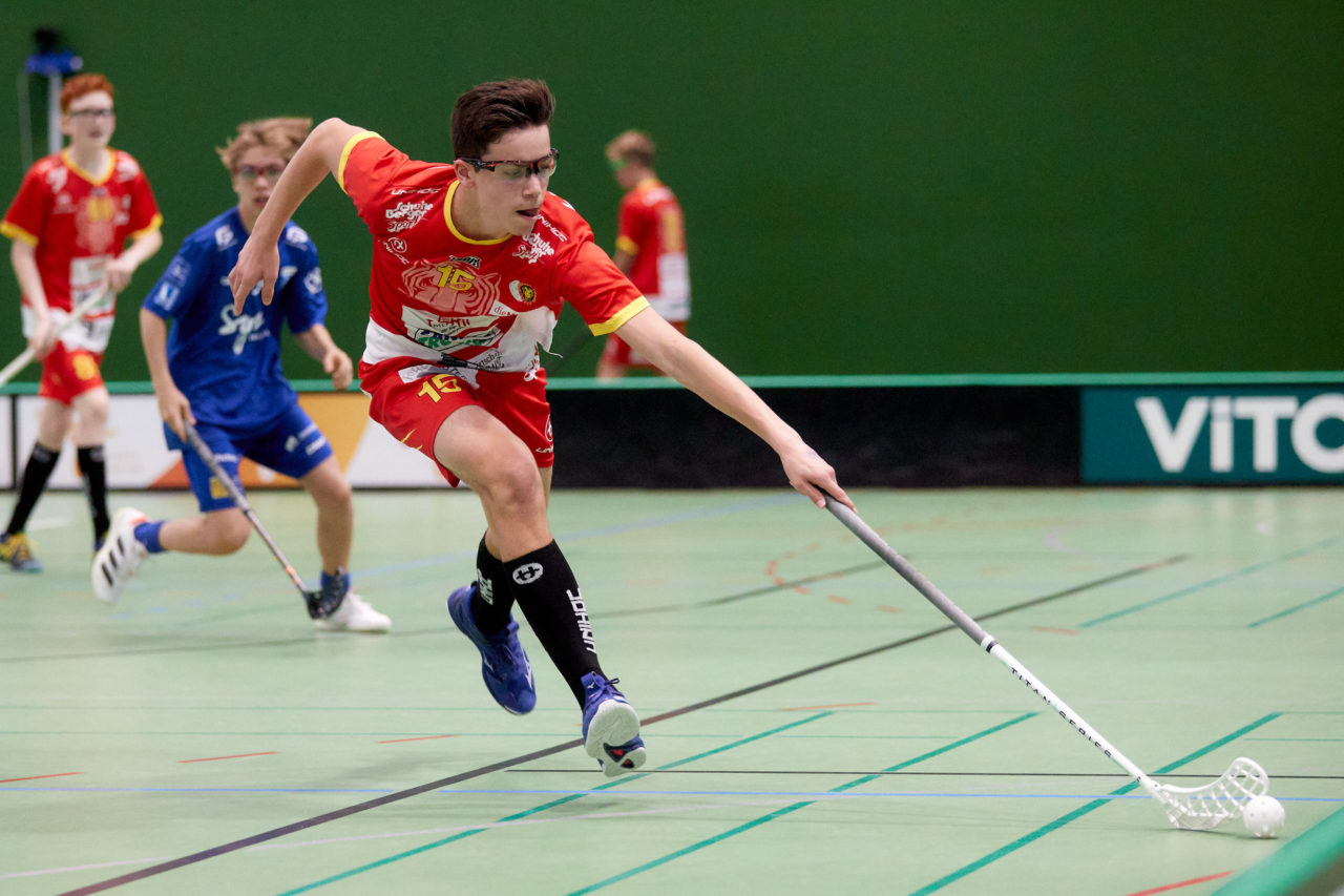 Junioren U16A
Zug United -  Unihockey Tigers Langnau am  26. September  2021 in der Sporthalle der Kantonsschule Zug 
Bild: Michael Peter