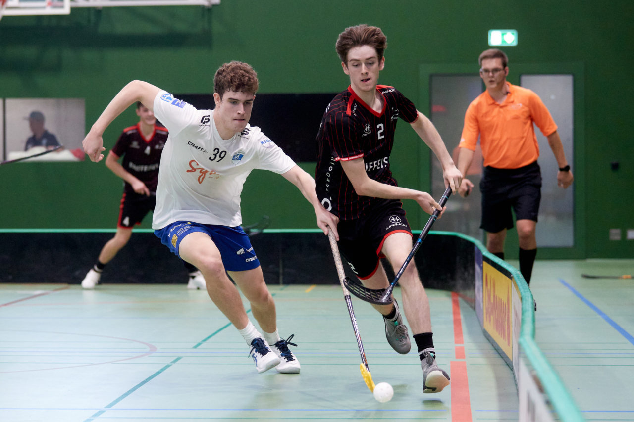 Junioren U21A
Zug United -  Chur Unihockey am  26. September  2021 in der Sporthalle der Kantonsschule Zug 
Bild: Michael Peter