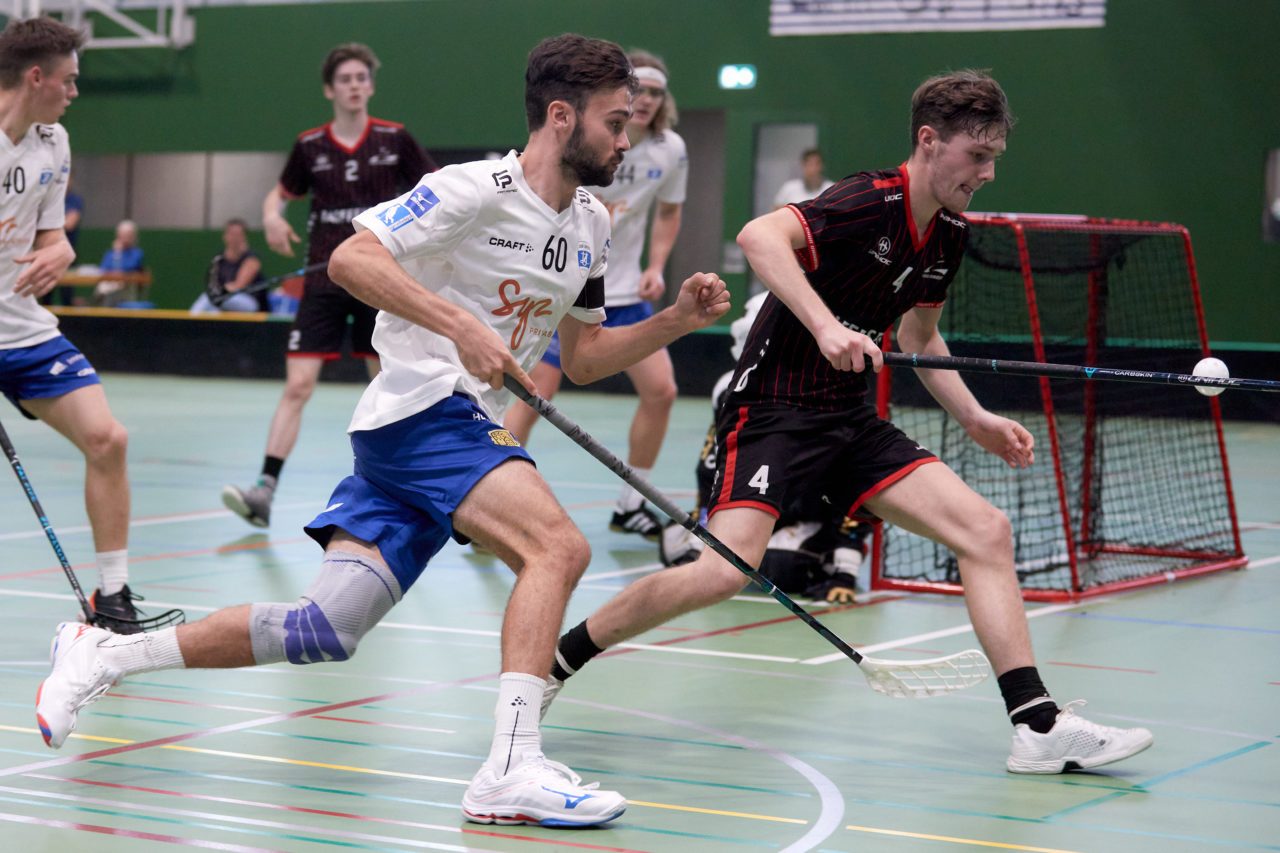 Junioren U21A
Zug United -  Chur Unihockey am  26. September  2021 in der Sporthalle der Kantonsschule Zug 
Bild: Michael Peter