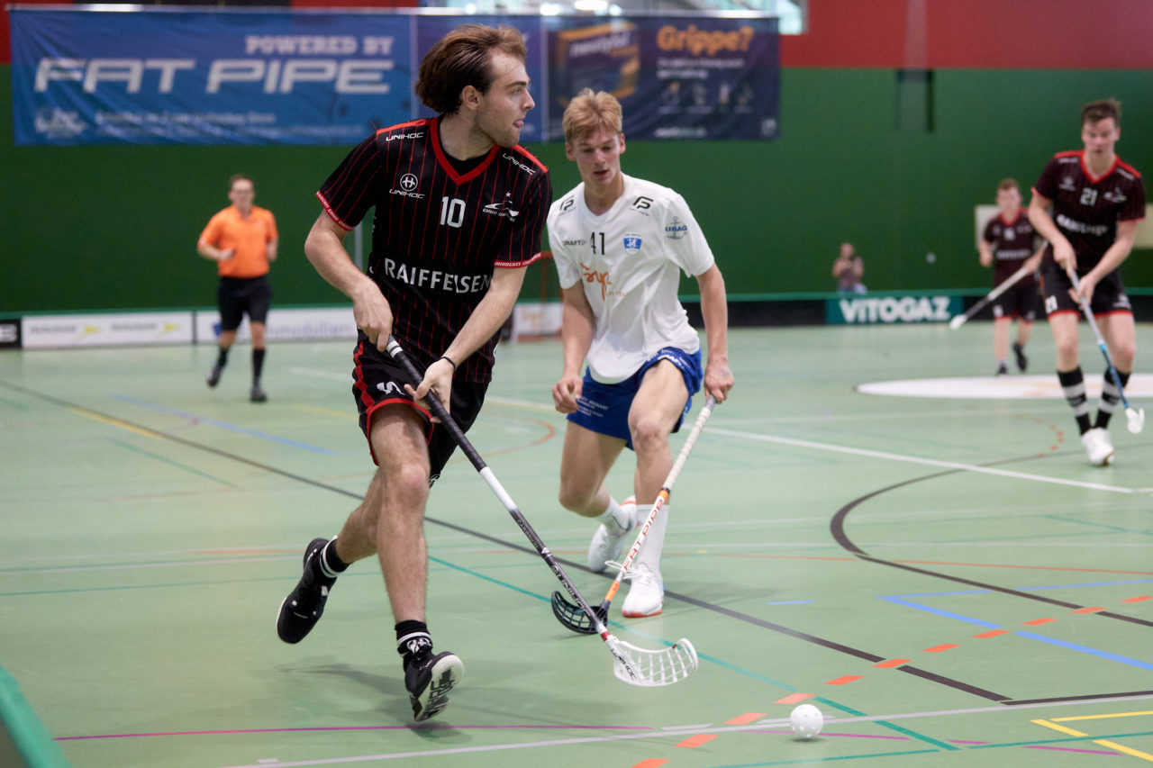 Junioren U21A
Zug United -  Chur Unihockey am  26. September  2021 in der Sporthalle der Kantonsschule Zug 
Bild: Michael Peter