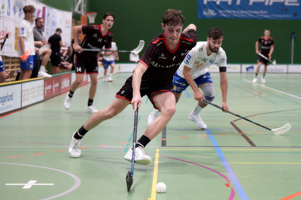 Junioren U21A
Zug United -  Chur Unihockey am  26. September  2021 in der Sporthalle der Kantonsschule Zug 
Bild: Michael Peter