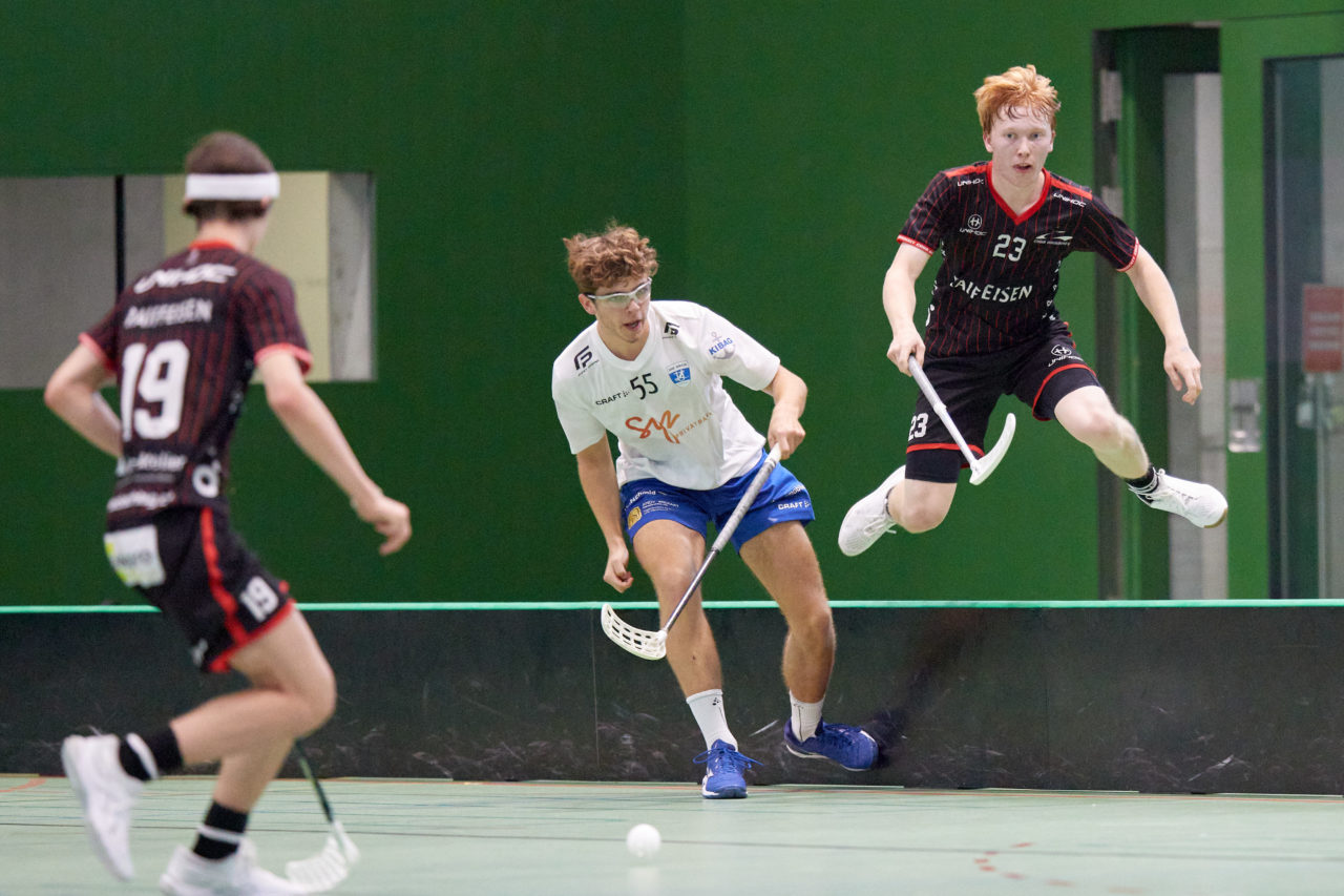 Junioren U21A
Zug United -  Chur Unihockey am  26. September  2021 in der Sporthalle der Kantonsschule Zug 
Bild: Michael Peter