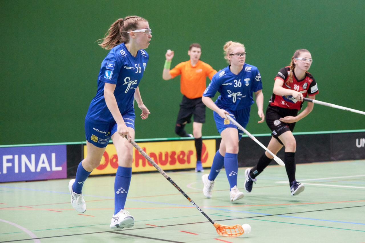 Juniorinnen U21A Zug United - Unihockey Basel Regio  am 12. September  2021 in der Sporthalle der Kantonsschule Zug 
Bild: Michael Peter