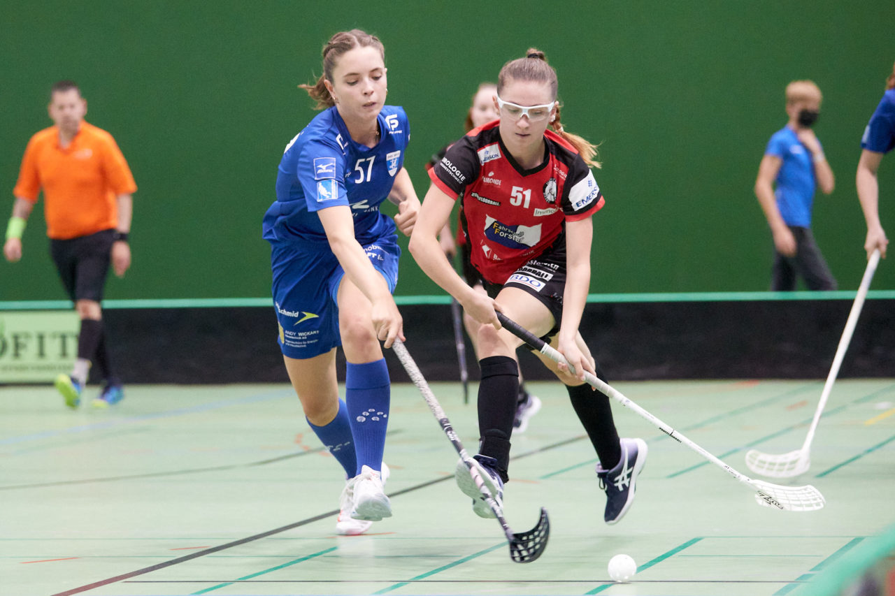 Juniorinnen U21A Zug United - Unihockey Basel Regio  am 12. September  2021 in der Sporthalle der Kantonsschule Zug 
Bild: Michael Peter
