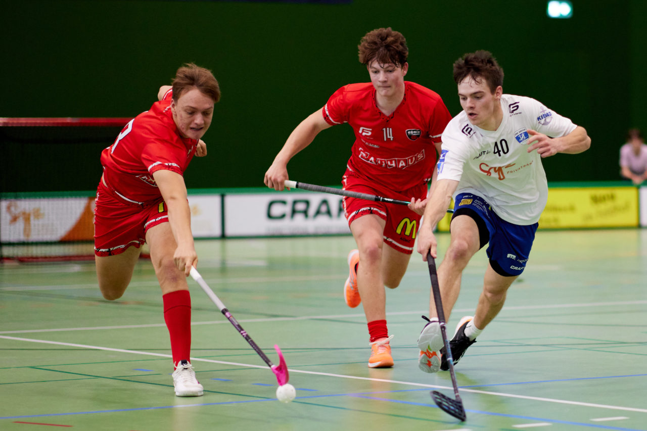 Junioren U21A
Zug United -  Floorball Köniz am 23. Oktober  2021 in der Sporthalle der Kantonsschule Zug 
Bild: Michael Peter