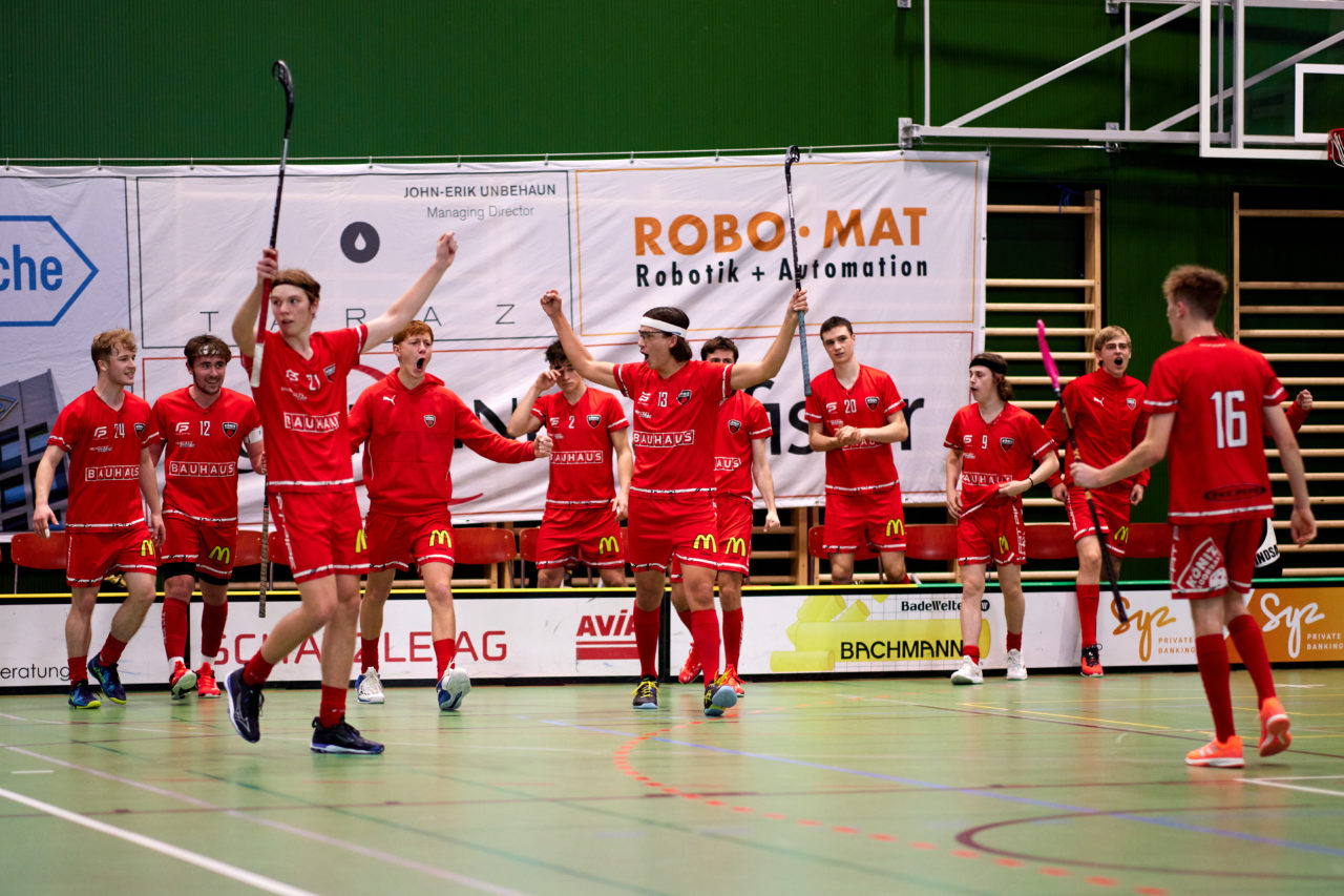 Junioren U21A
Zug United -  Floorball Köniz am 23. Oktober  2021 in der Sporthalle der Kantonsschule Zug 
Bild: Michael Peter