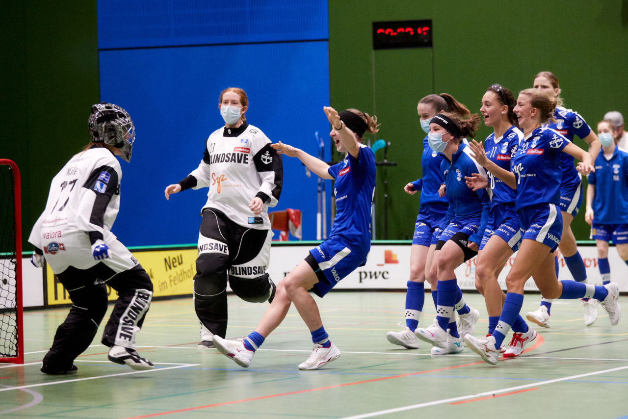 Zug United - Wizards Bern Burgdorf 
am 9. November 2022 in der Sporthalle der Kantonsschule Zug 
Bild: Michael Peter