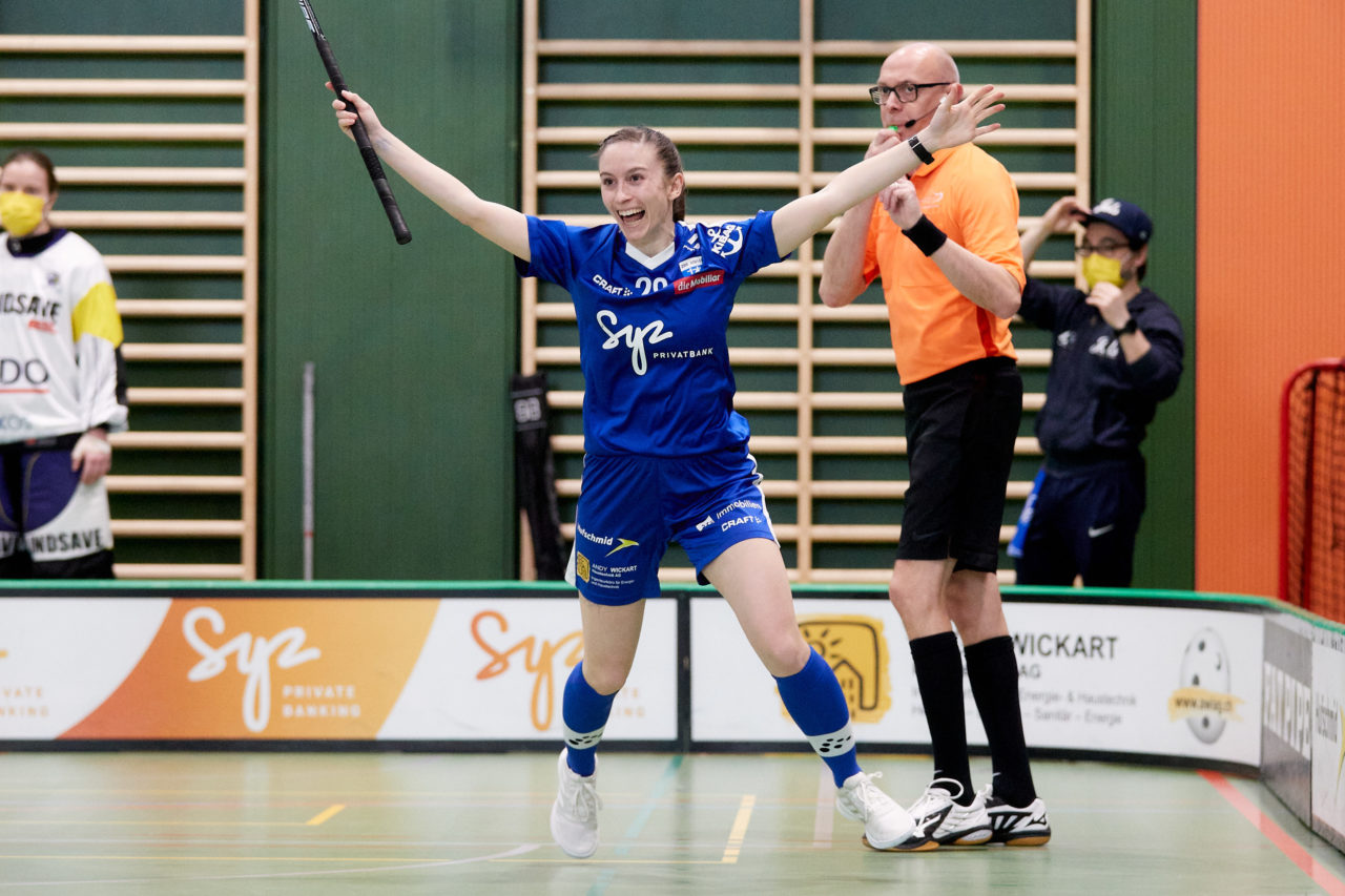 Zug United - Kloten-Dietlikon Jets 
am 13. Februar 2022 in der Sporthalle der Kantonsschule Zug 
Bild: Michael Peter