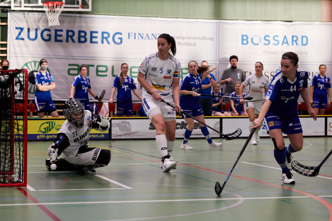 Zug United - Kloten-Dietlikon Jets 
am 13. Februar 2022 in der Sporthalle der Kantonsschule Zug 
Bild: Michael Peter