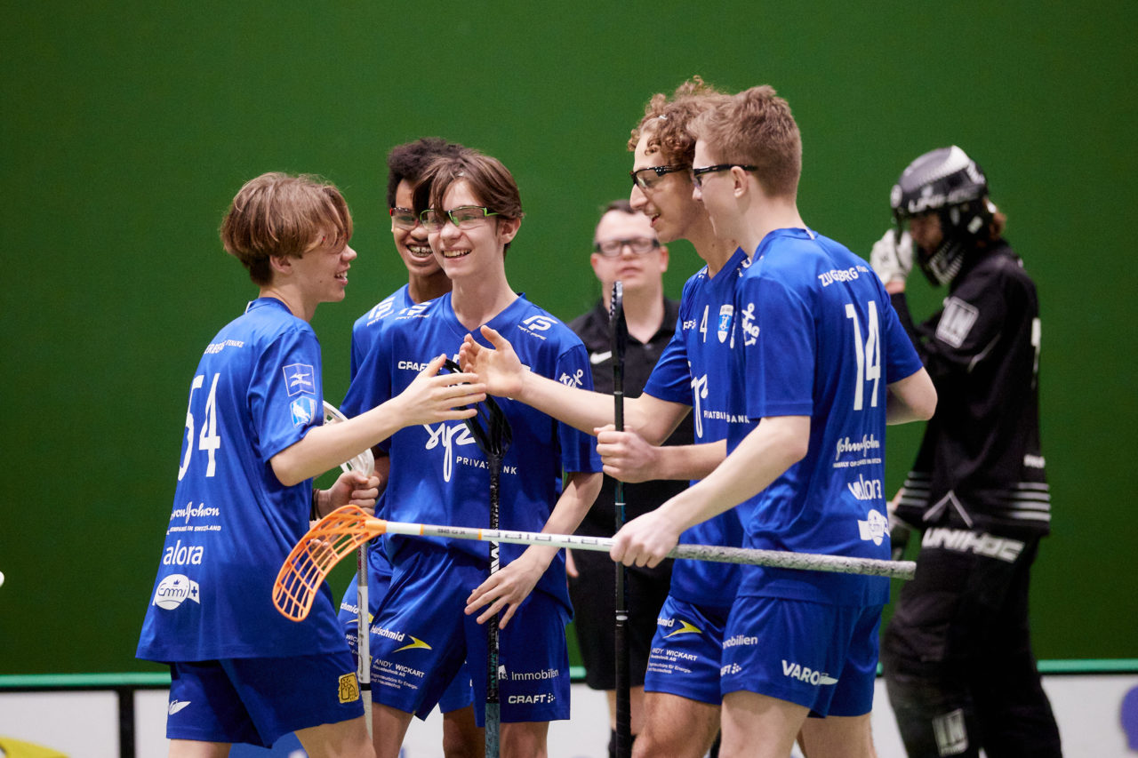 Junioren U16A
Zug United - Chur Unihockey am 19. Februar  2022 in der Sporthalle der Kantonsschule Zug 
Bild: Michael Peter