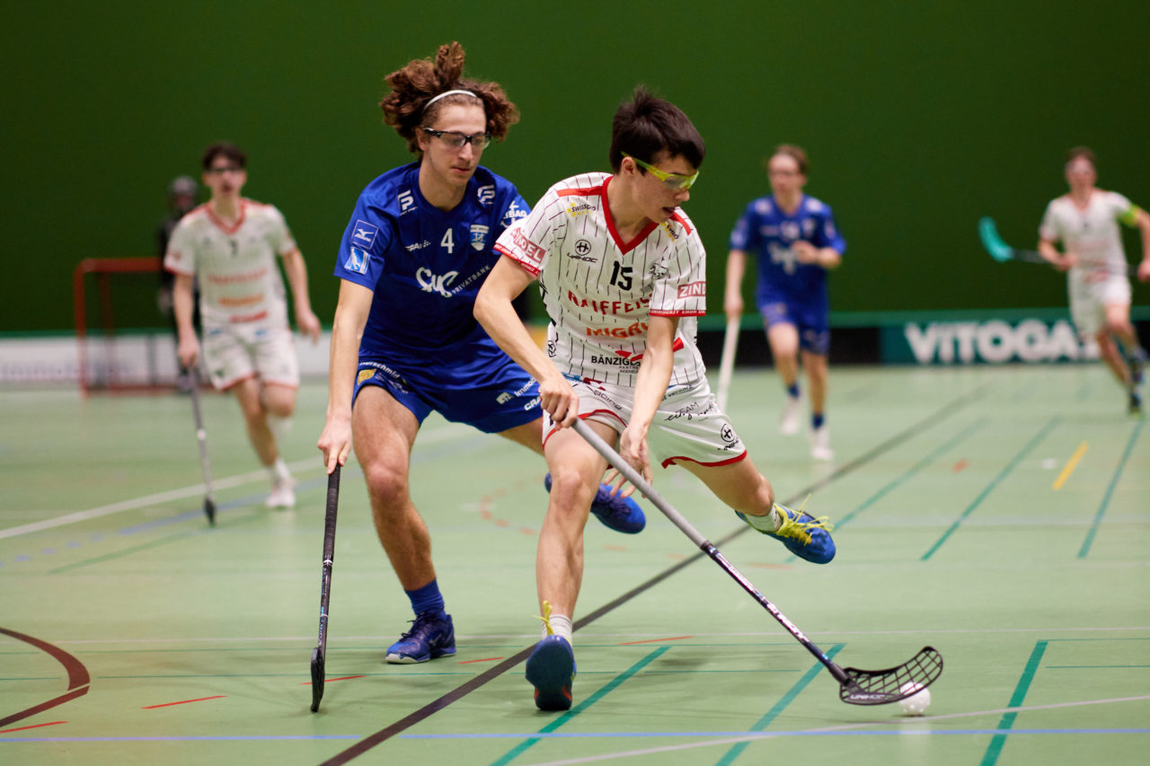Junioren U16A
Zug United - Chur Unihockey am 19. Februar  2022 in der Sporthalle der Kantonsschule Zug 
Bild: Michael Peter