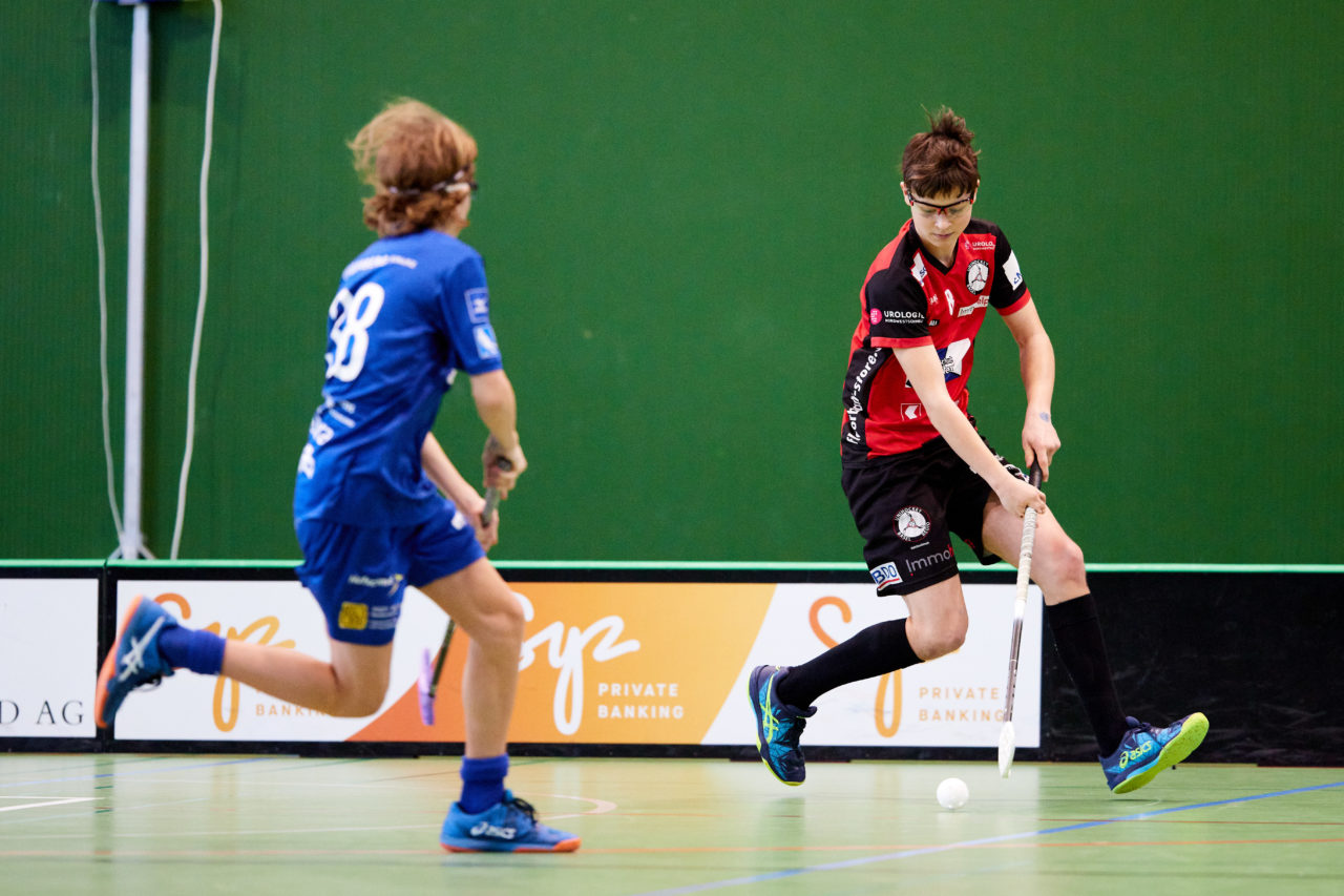 Junioren U16A
Zug United - Unihockey Basel Regio am 8. Januar 2022 in der Sporthalle der Kantonsschule Zug 
Bild: Michael Peter