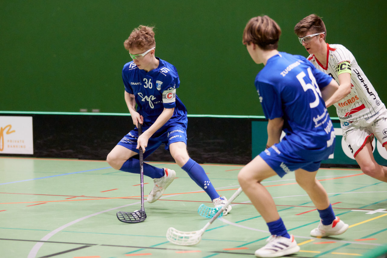 Junioren U16A
Zug United - Chur Unihockey am 19. Februar  2022 in der Sporthalle der Kantonsschule Zug 
Bild: Michael Peter