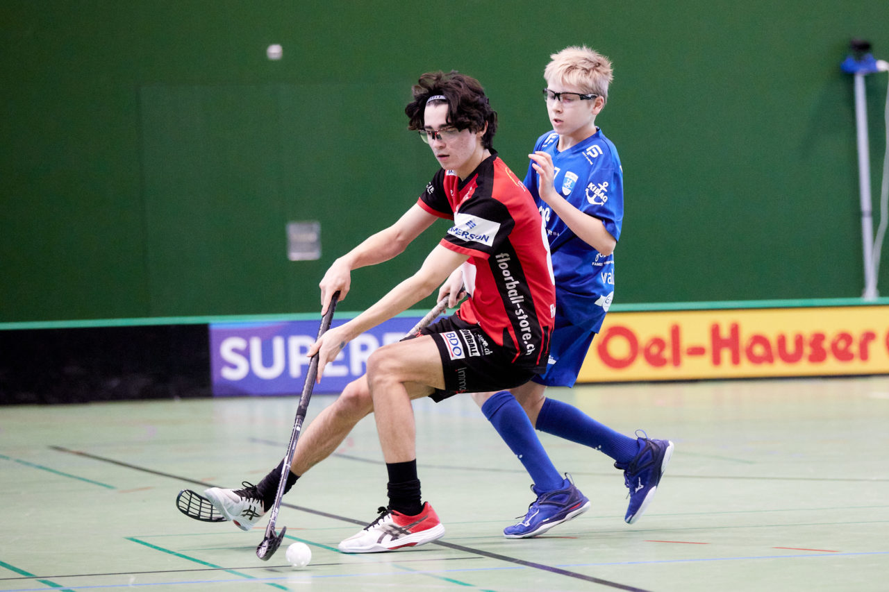 Junioren U16A
Zug United - Unihockey Basel Regio am 8. Januar 2022 in der Sporthalle der Kantonsschule Zug 
Bild: Michael Peter