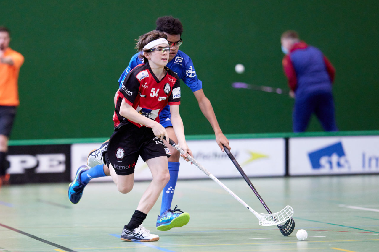 Junioren U16A
Zug United - Unihockey Basel Regio am 8. Januar 2022 in der Sporthalle der Kantonsschule Zug 
Bild: Michael Peter