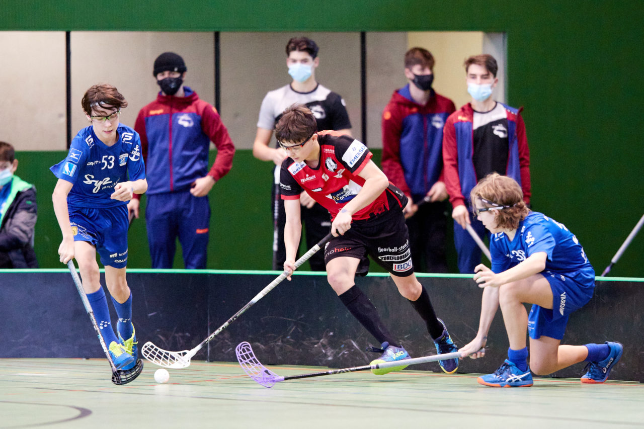 Junioren U16A
Zug United - Unihockey Basel Regio am 8. Januar 2022 in der Sporthalle der Kantonsschule Zug 
Bild: Michael Peter