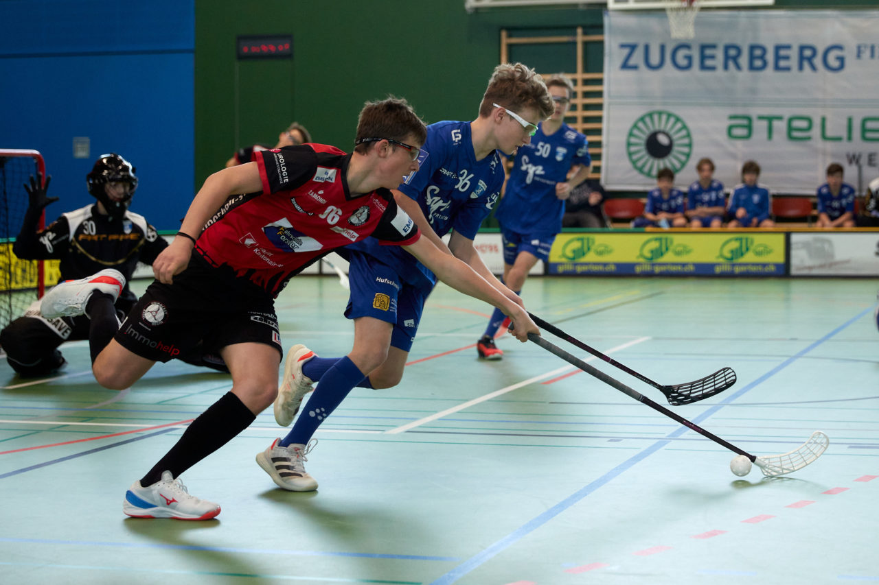 Junioren U16A
Zug United - Unihockey Basel Regio am 8. Januar 2022 in der Sporthalle der Kantonsschule Zug 
Bild: Michael Peter