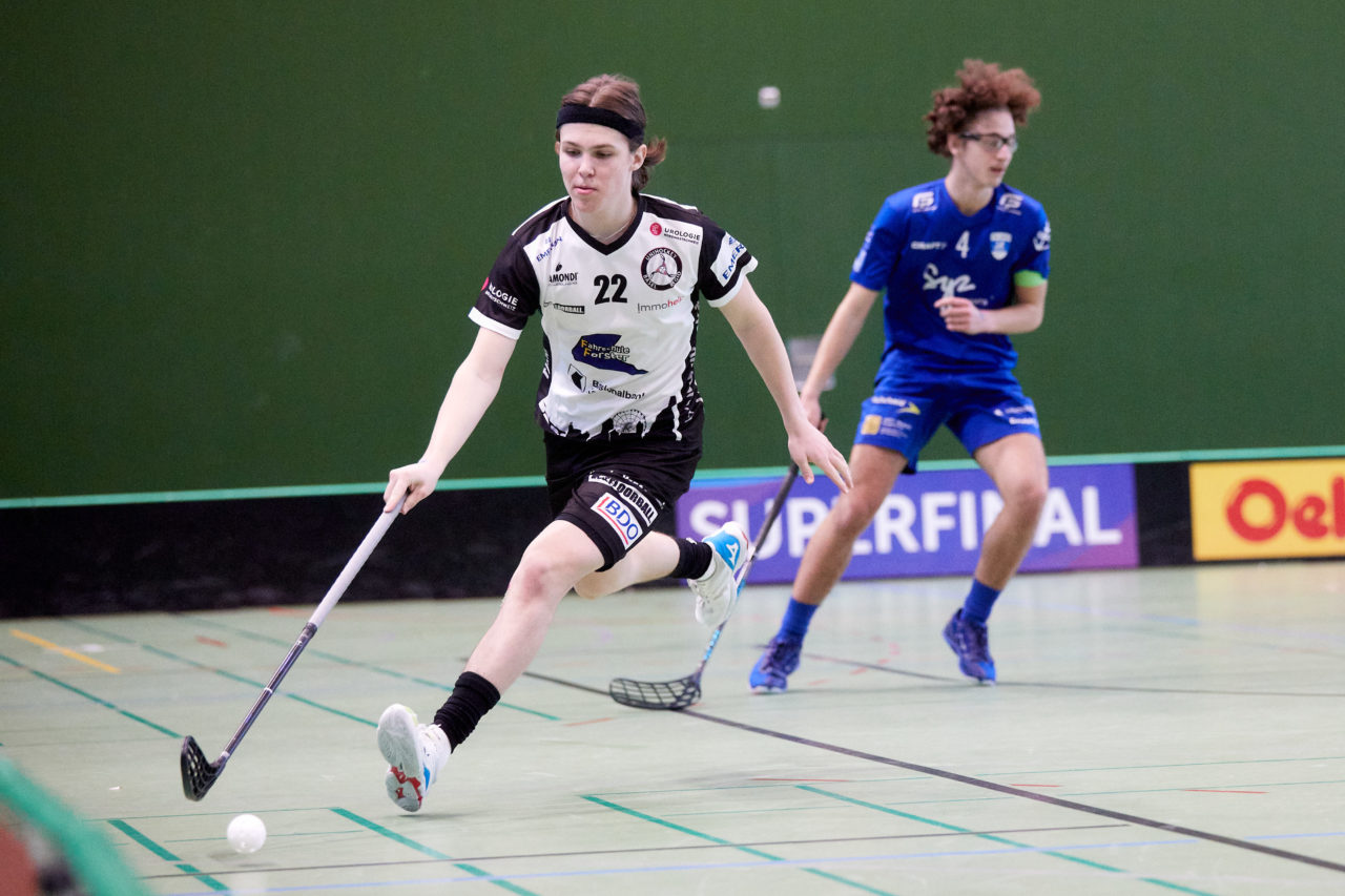 Junioren U18A 
Zug United - Unihockey Basel Regio  
am 17. Januar 2022 in der Sporthalle der Kantonsschule Zug 
Bild: Michael Peter