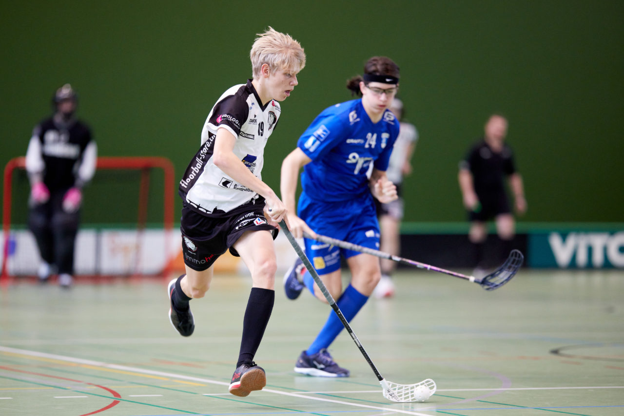 Junioren U18A 
Zug United - Unihockey Basel Regio  
am 17. Januar 2022 in der Sporthalle der Kantonsschule Zug 
Bild: Michael Peter