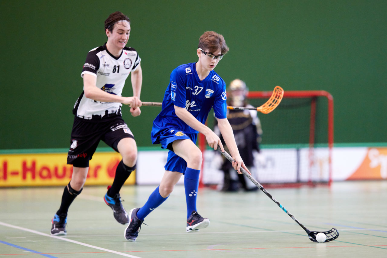 Junioren U18A 
Zug United - Unihockey Basel Regio  
am 17. Januar 2022 in der Sporthalle der Kantonsschule Zug 
Bild: Michael Peter