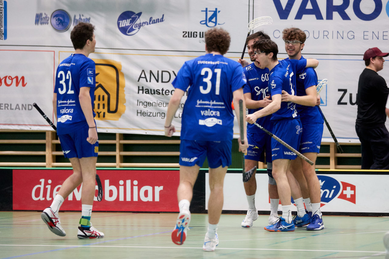 Junioren U21A Playoff 
Zug United - UHC Alligator Malans am 19. Februar 2022 in der Sporthalle der Kantonsschule Zug 
Bild: Michael Peter