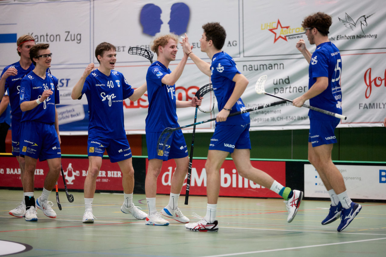 Junioren U21A Playoff 
Zug United - UHC Alligator Malans am 19. Februar 2022 in der Sporthalle der Kantonsschule Zug 
Bild: Michael Peter