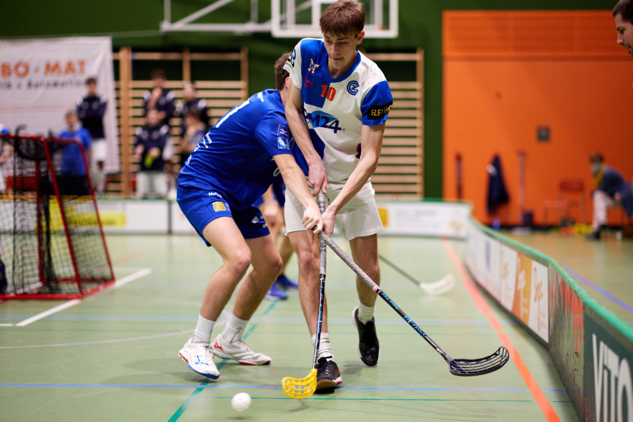 Junioren U21A 
Zug United - GC Unihockey am 17. Januar 2022 in der Sporthalle der Kantonsschule Zug 
Bild: Michael Peter
