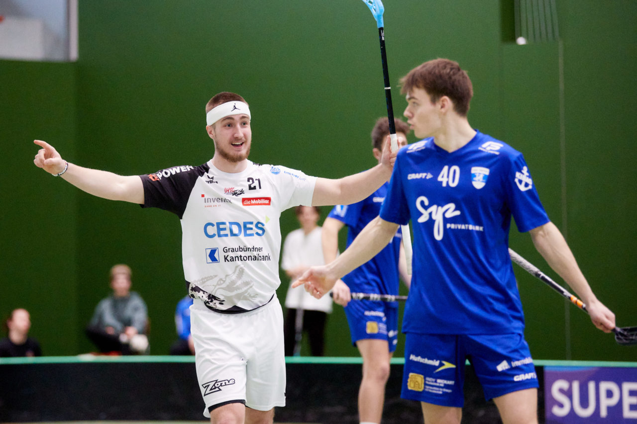 Junioren U21A Playoff 
Zug United - UHC Alligator Malans am 19. Februar 2022 in der Sporthalle der Kantonsschule Zug 
Bild: Michael Peter