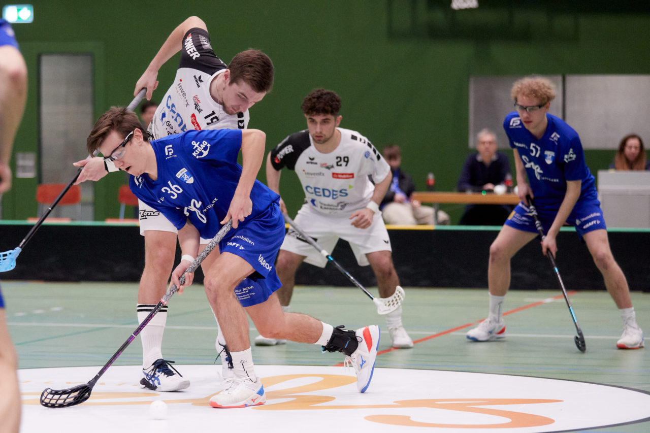 Junioren U21A Playoff 
Zug United - UHC Alligator Malans am 19. Februar 2022 in der Sporthalle der Kantonsschule Zug 
Bild: Michael Peter
