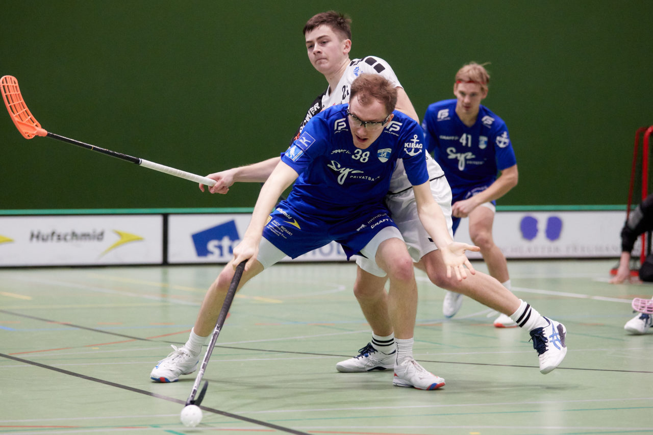 Junioren U21A Playoff 
Zug United - UHC Alligator Malans am 19. Februar 2022 in der Sporthalle der Kantonsschule Zug 
Bild: Michael Peter