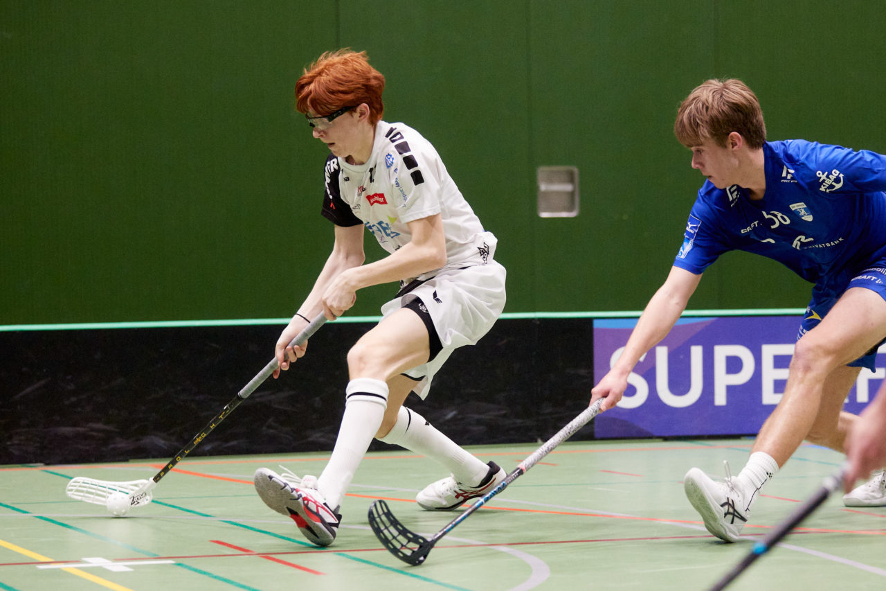 Junioren U21A Playoff 
Zug United - UHC Alligator Malans am 19. Februar 2022 in der Sporthalle der Kantonsschule Zug 
Bild: Michael Peter