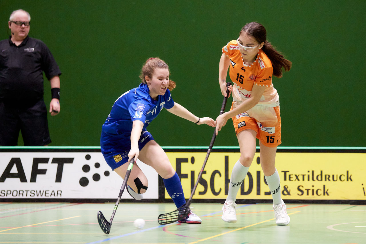 Juniorinnen U21A 
Zug United - UHV Skorpion Emmental am 13. November  2021 in der Sporthalle der Kantonsschule Zug 
Bild: Michael Peter