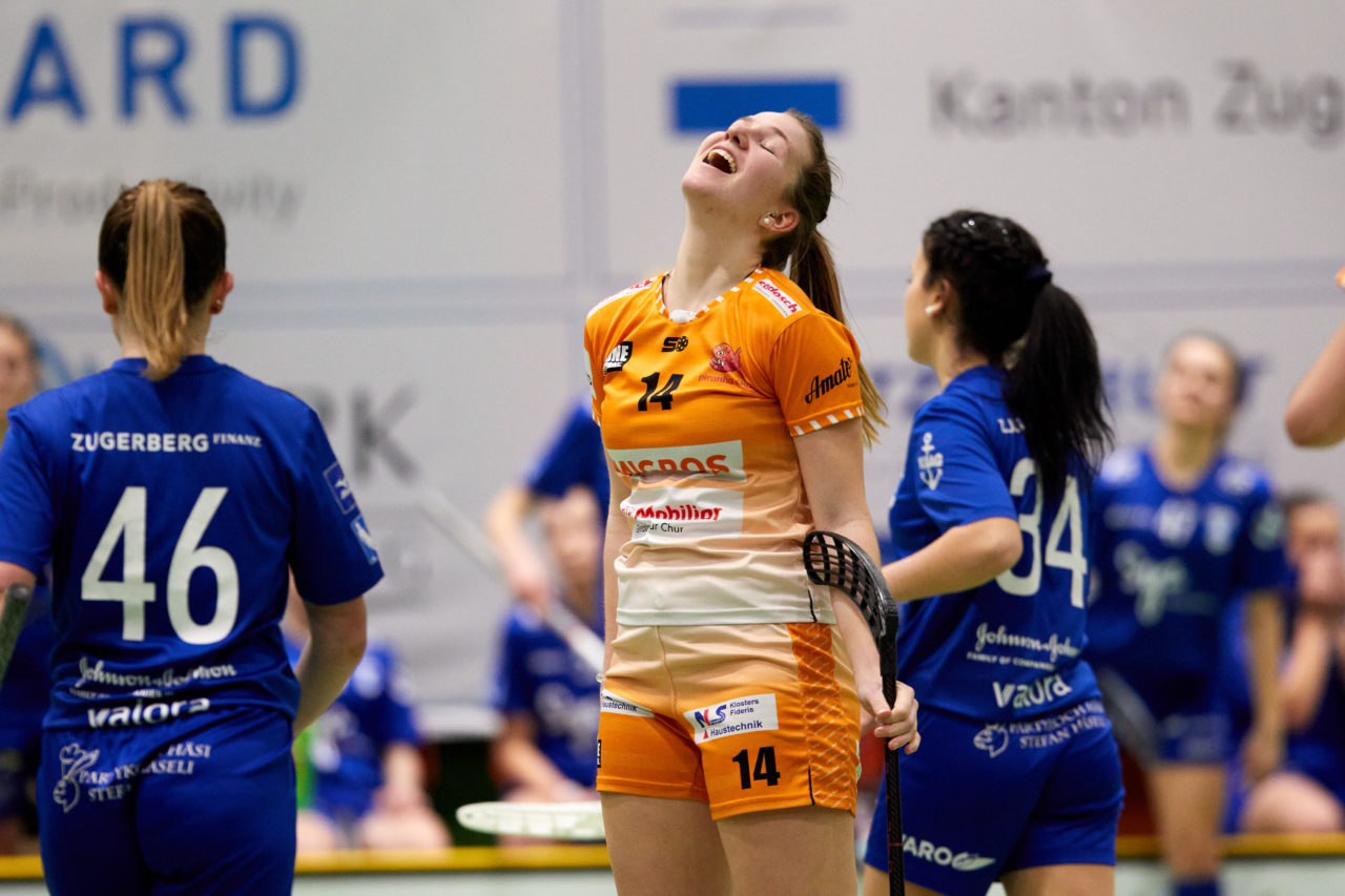 Juniorinnen U21A 
Zug United - UHV Skorpion Emmental am 13. November  2021 in der Sporthalle der Kantonsschule Zug 
Bild: Michael Peter