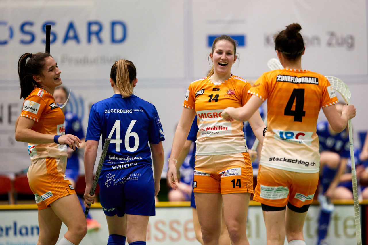 Juniorinnen U21A 
Zug United - UHV Skorpion Emmental am 13. November  2021 in der Sporthalle der Kantonsschule Zug 
Bild: Michael Peter