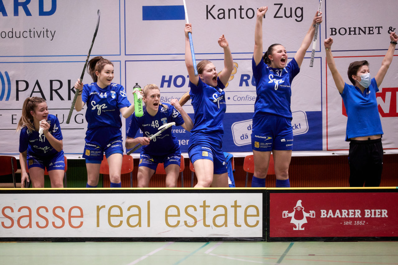 Juniorinnen U21A 
Zug United - UHV Skorpion Emmental am 13. November  2021 in der Sporthalle der Kantonsschule Zug 
Bild: Michael Peter