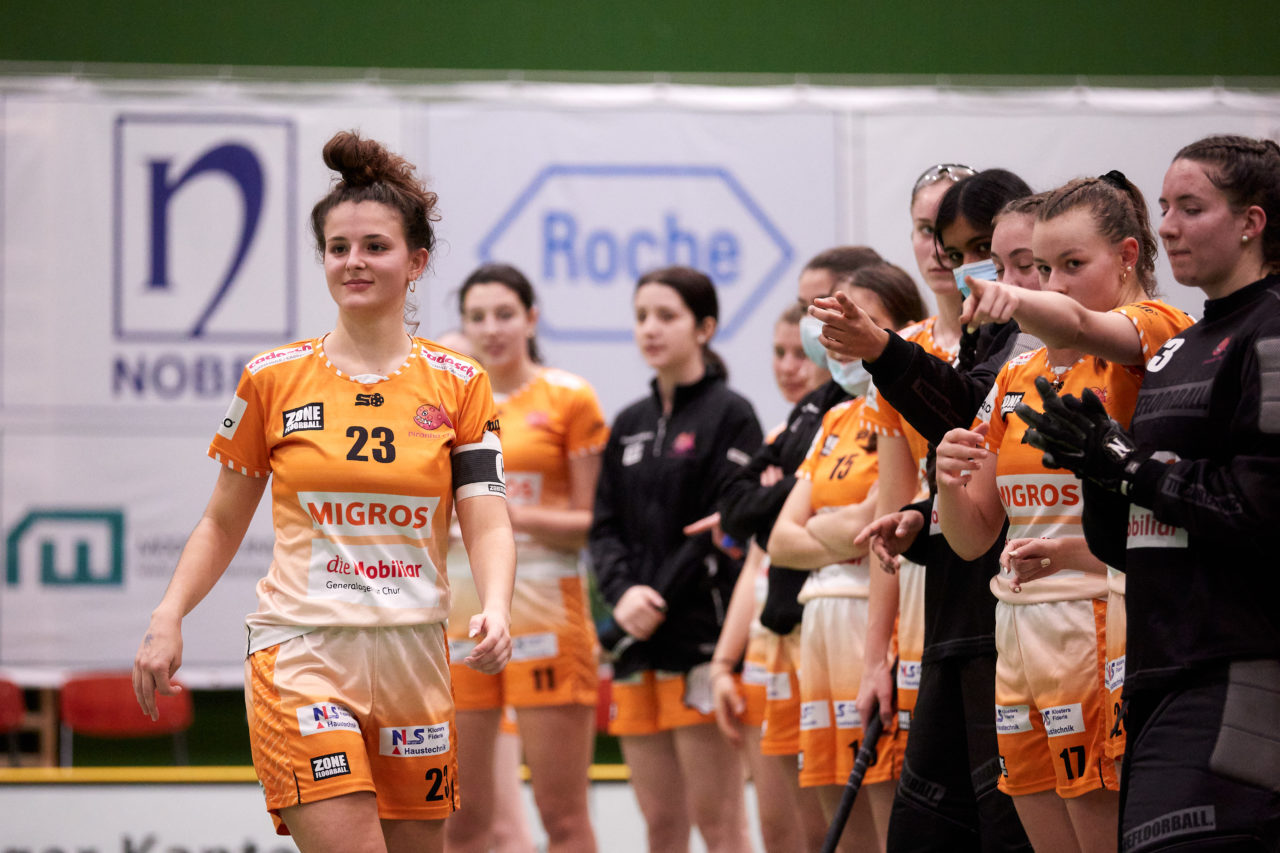 Juniorinnen U21A 
Zug United - UHV Skorpion Emmental am 13. November  2021 in der Sporthalle der Kantonsschule Zug 
Bild: Michael Peter