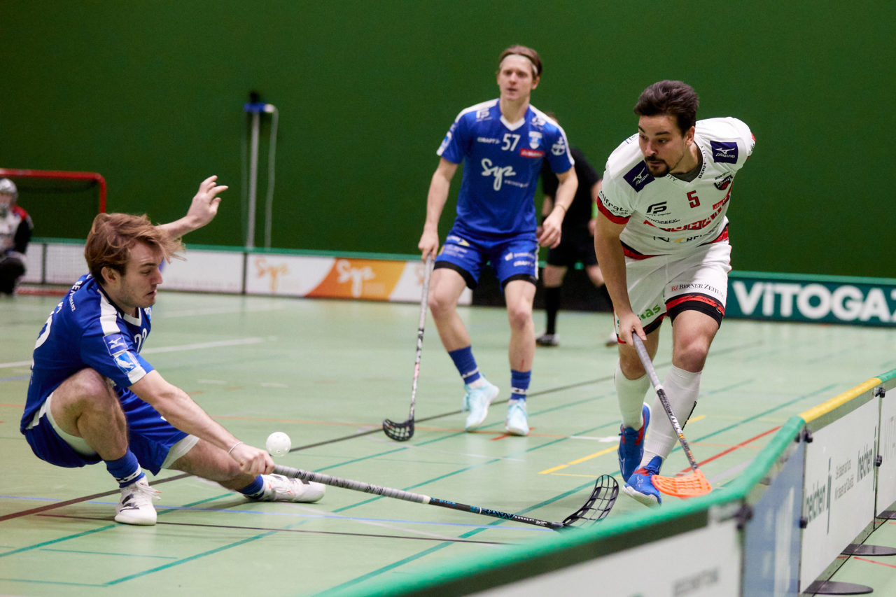 Mobiliar Unihockey Cup Herren  Viertelfinal 2021/2022 
Zug United - Floorball Köniz  am  8. Januar 2022 in der Sporthalle der Kantonsschule Zug 
Bild: Michael Peter