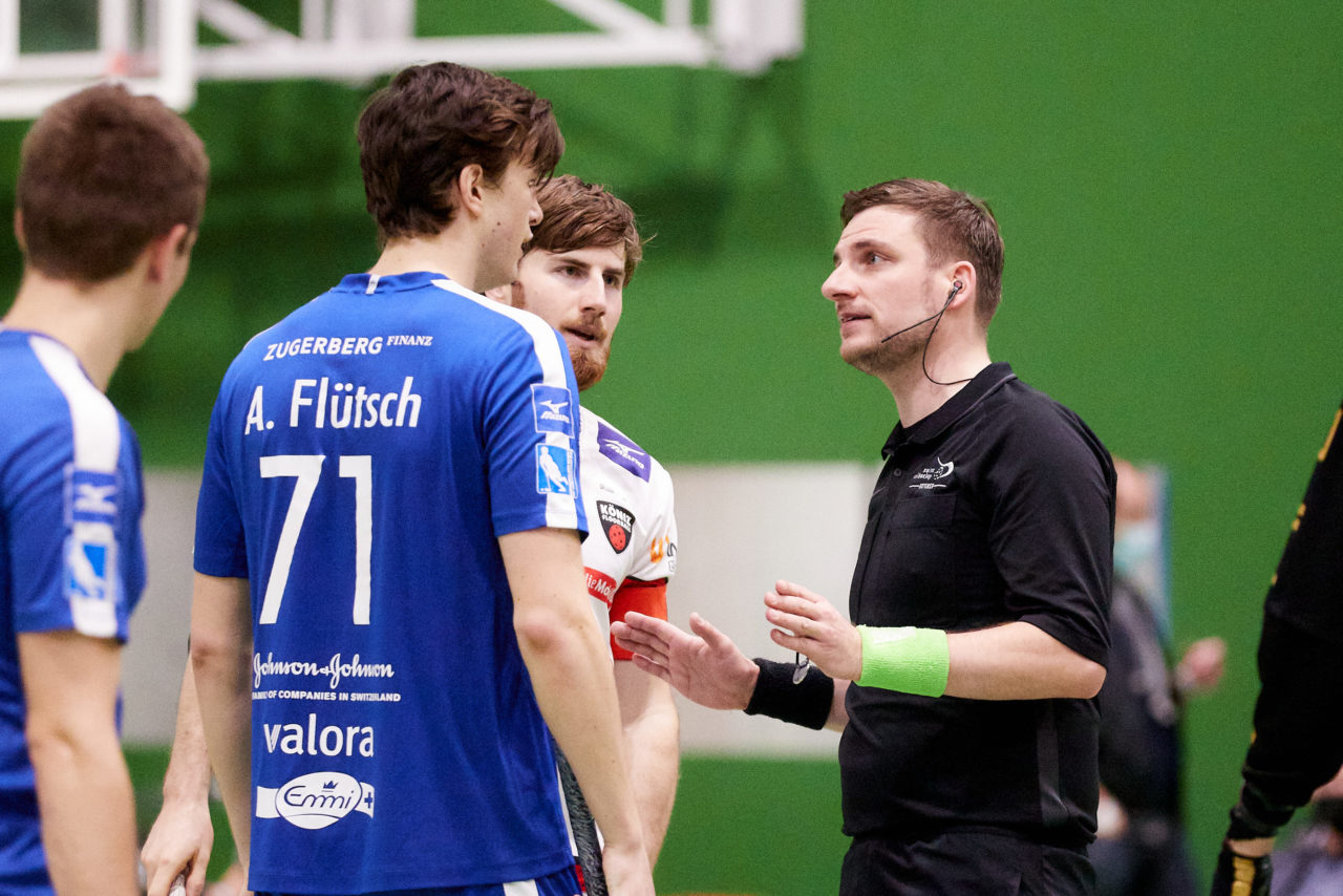 Mobiliar Unihockey Cup Herren  Viertelfinal 2021/2022 
Zug United - Floorball Köniz  am  8. Januar 2022 in der Sporthalle der Kantonsschule Zug 
Bild: Michael Peter