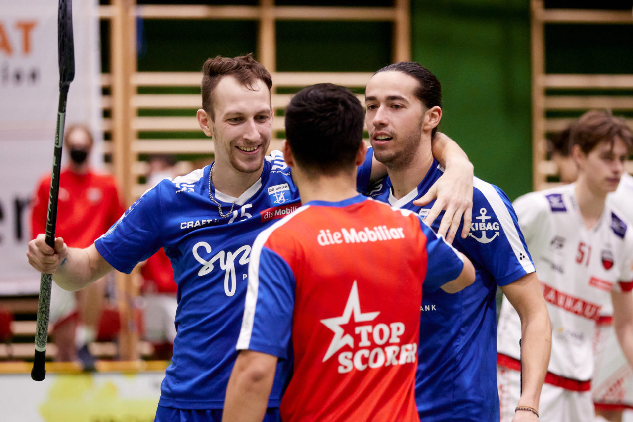 Mobiliar Unihockey Cup Herren  Viertelfinal 2021/2022 
Zug United - Floorball Köniz  am  8. Januar 2022 in der Sporthalle der Kantonsschule Zug 
Bild: Michael Peter